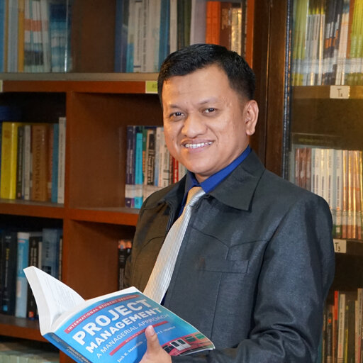 Rektor UMCI