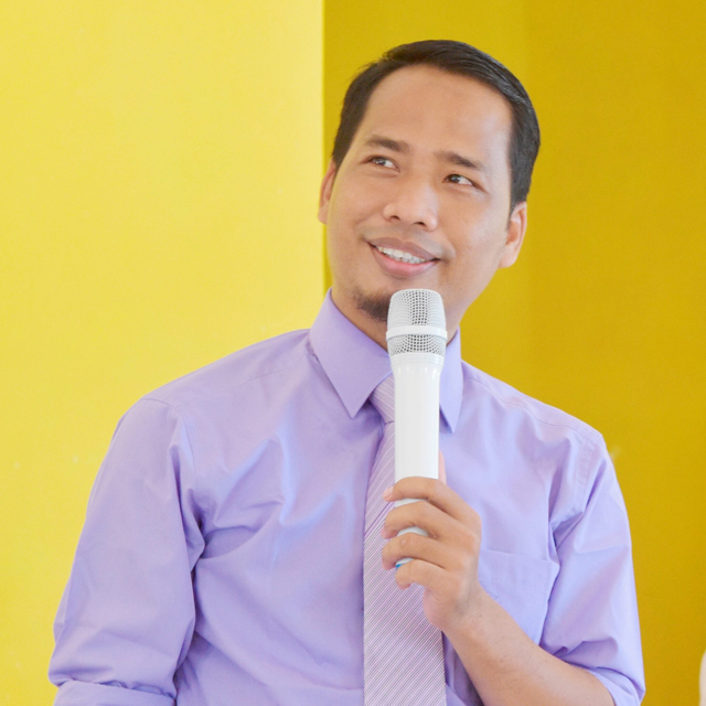 Namin AB, M.Pd.